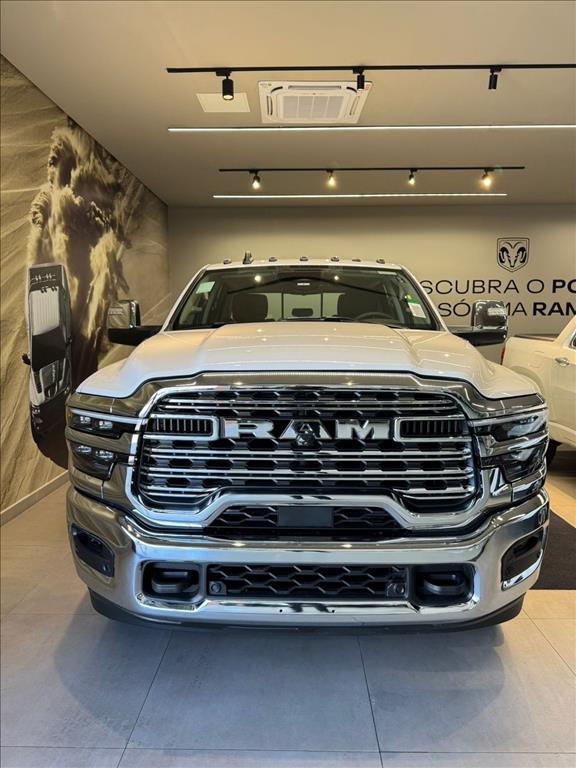 3500 6.7 I6 TURBO DIESEL LIMITED LONGHORN CD 4X4  AUTOMÁTICO14