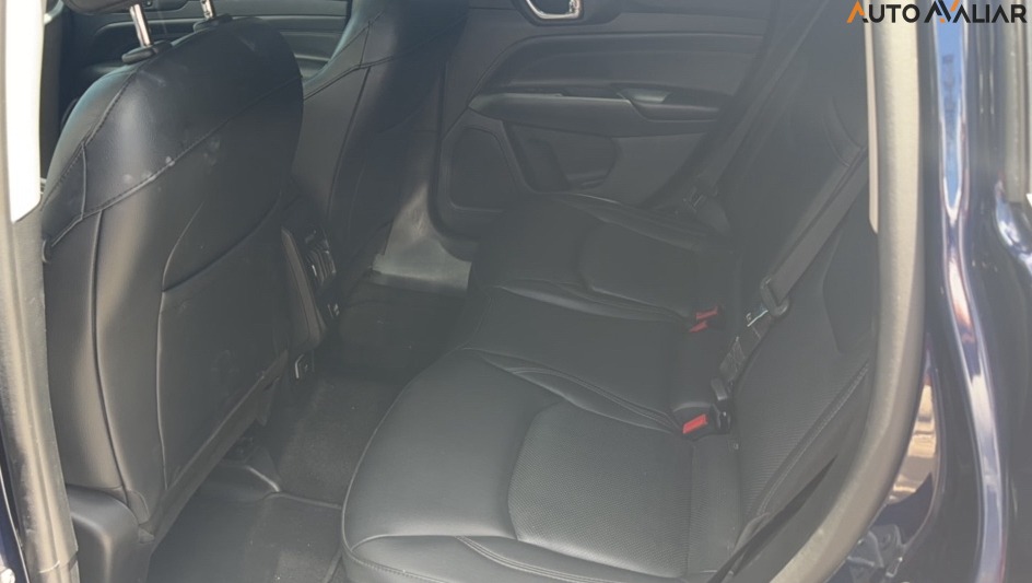 Jeep-COMPASS-1.3 T270 TURBO FLEX LONGITUDE AT6