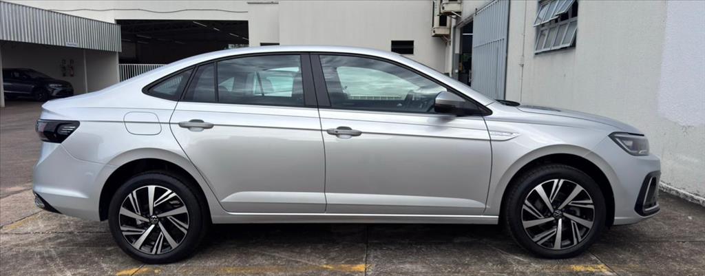 VIRTUS 1.0 200 TSI HIGHLINE AUTOMÁTICO8