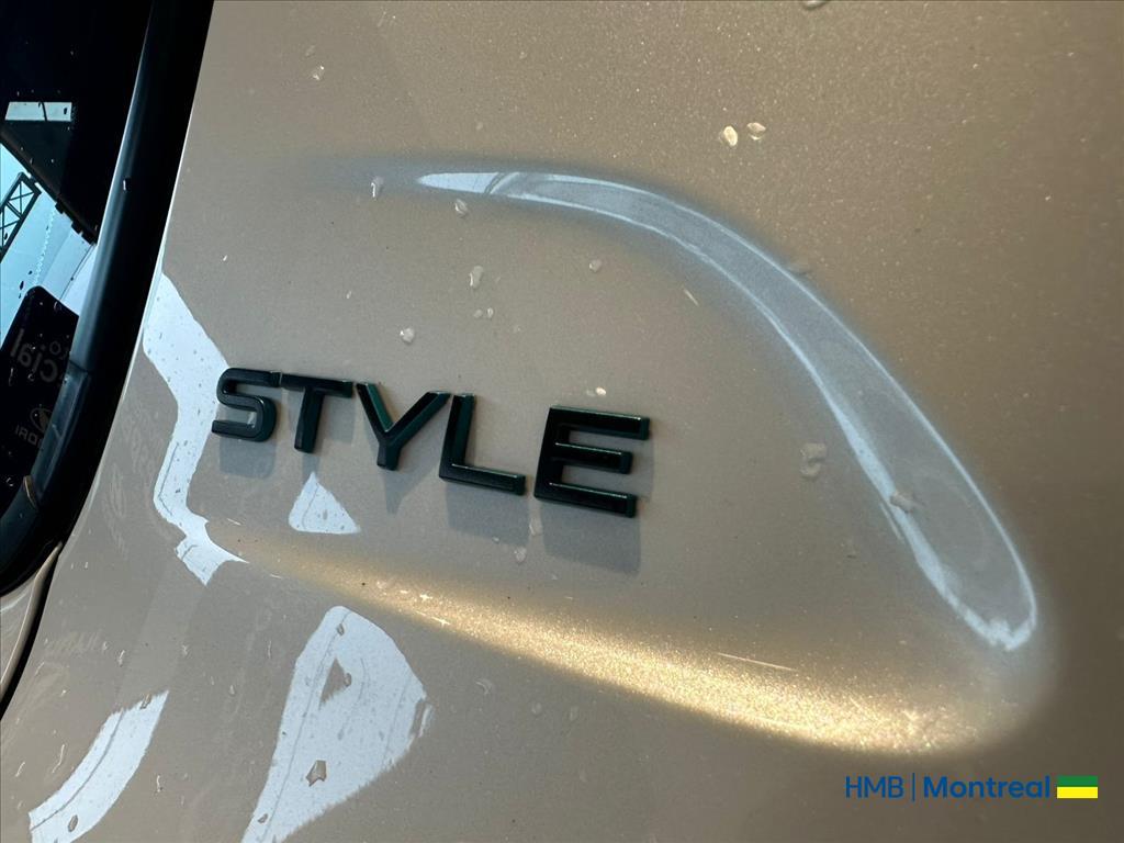 208 1.0 FIREFLY FLEX STYLE MANUAL16