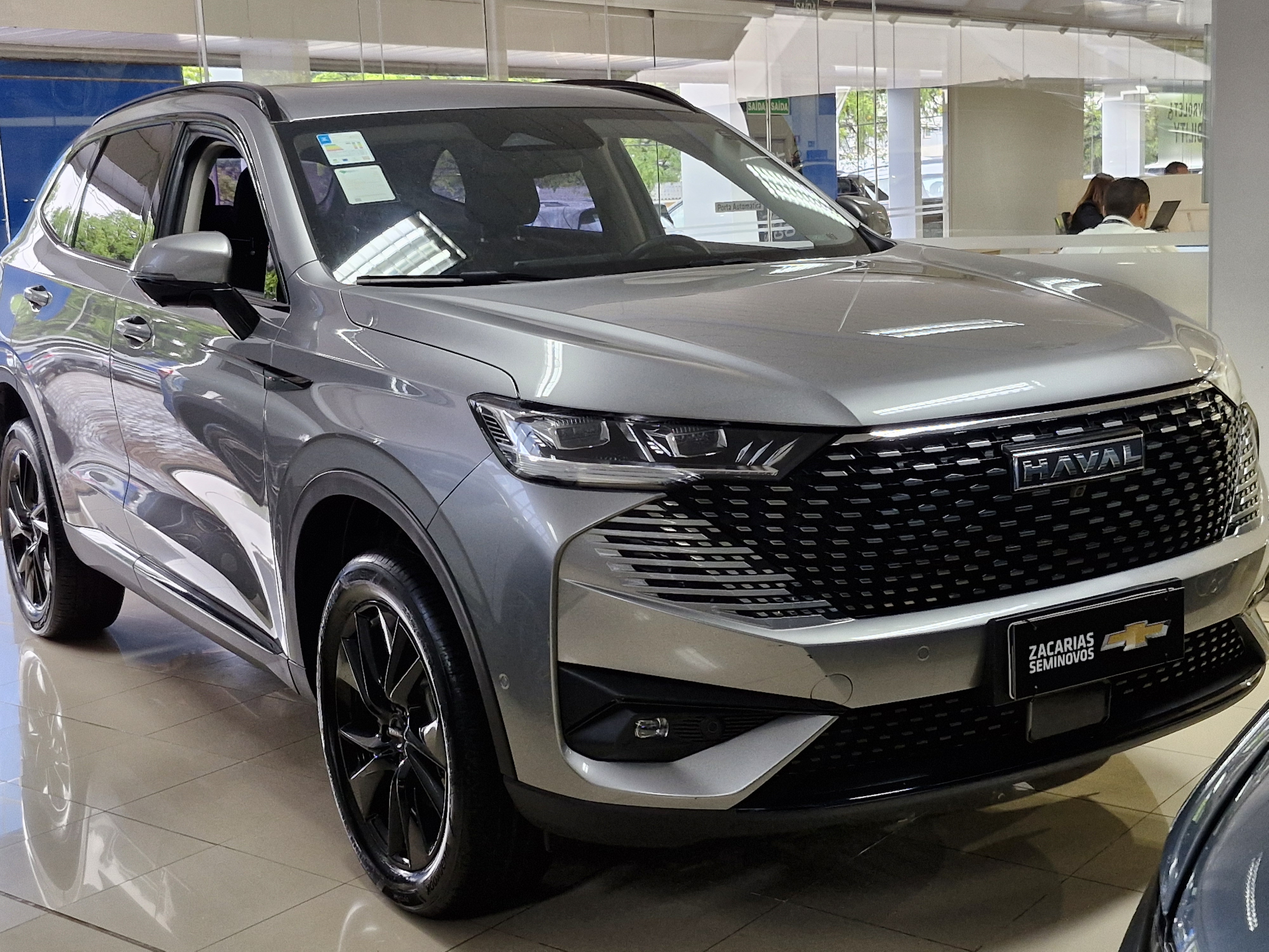 HAVAL H6 1.5 HEV PREMIUM E-TRACTION0