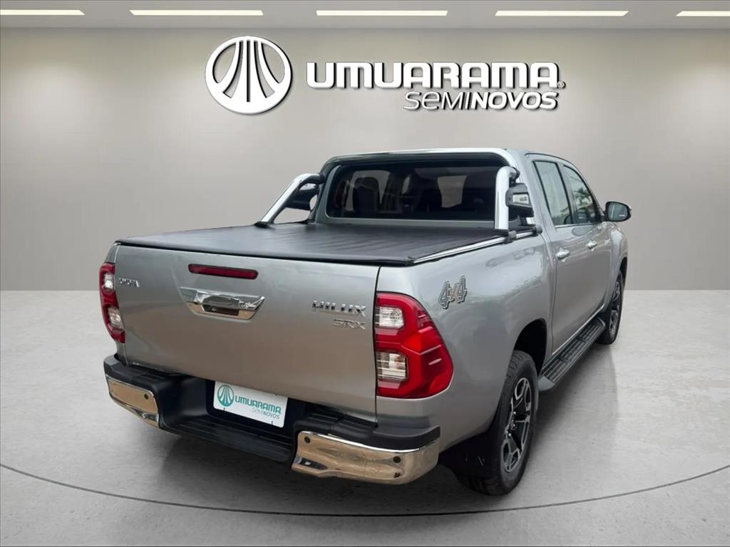 HILUX 2.8 D-4D TURBO DIESEL CD SRX 4X4 AUTOMÁTICO3