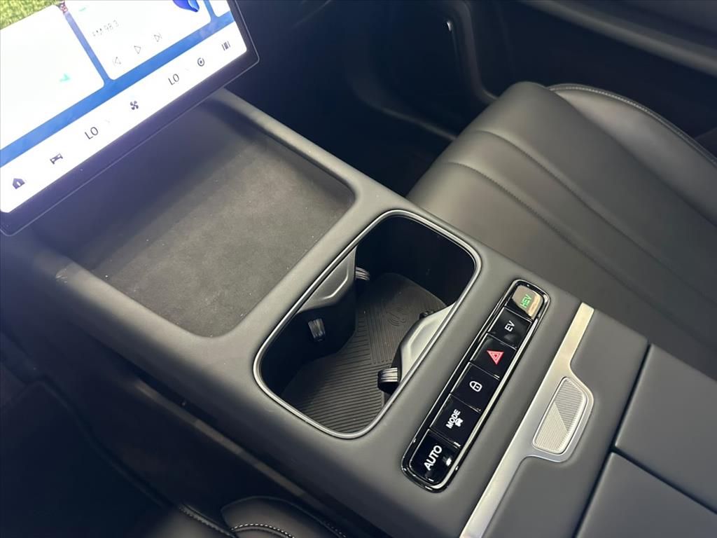 7 1.5 TGDI PHEV PRESTIGE DHT10