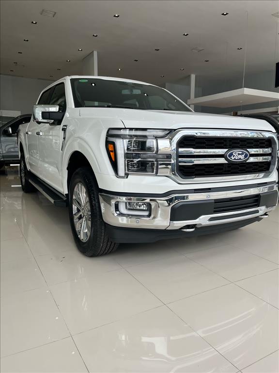 Ford-F-150-5.0 V8 GASOLINA CD LARIAT FX4 AUTOMÁTICO