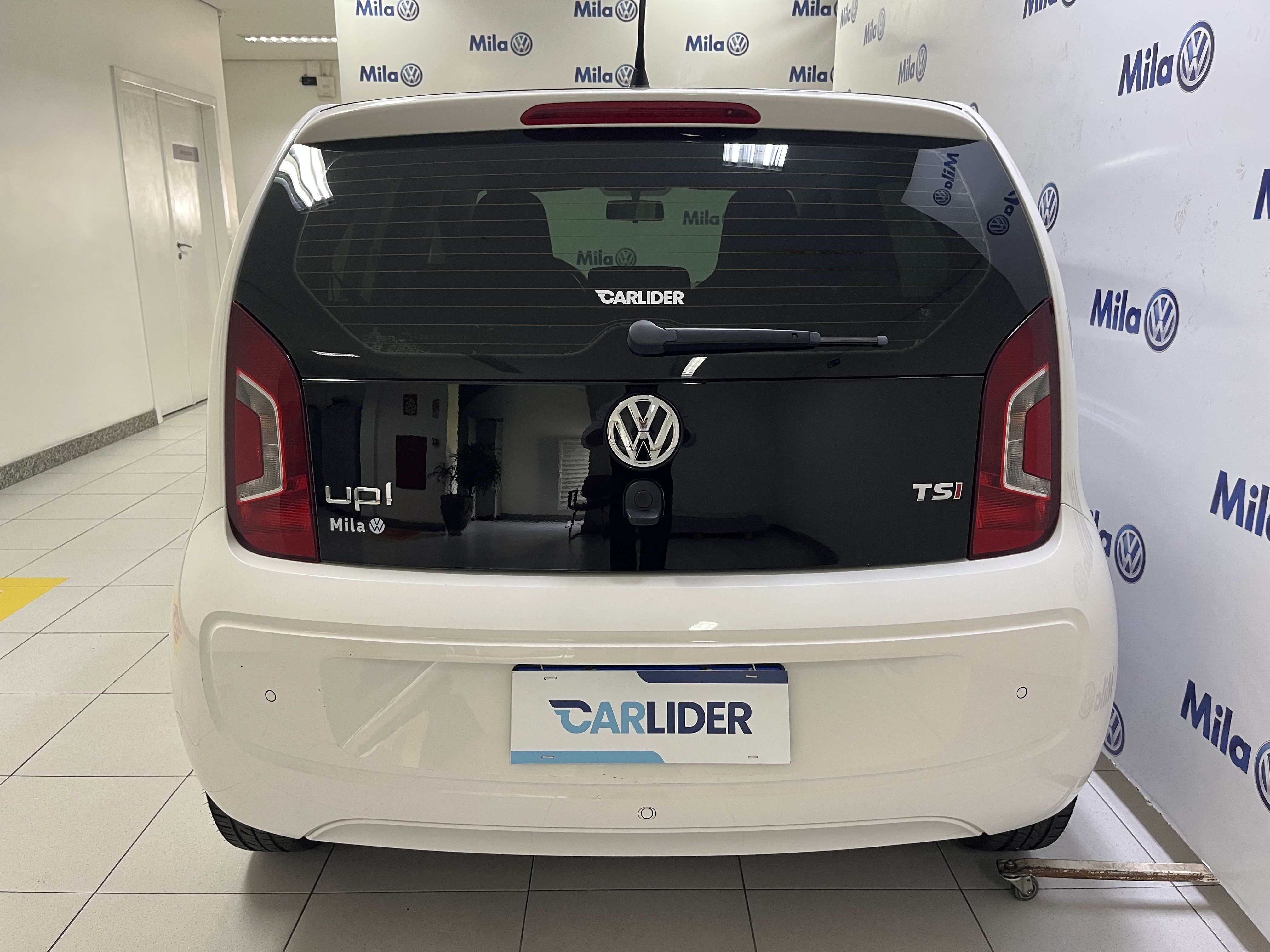 UP 1.0 TSI MOVE UP 12V FLEX 4P MANUAL3