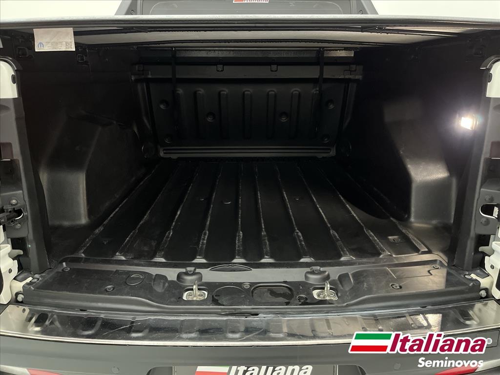 TORO 1.3 TURBO 270 FLEX FREEDOM AT615