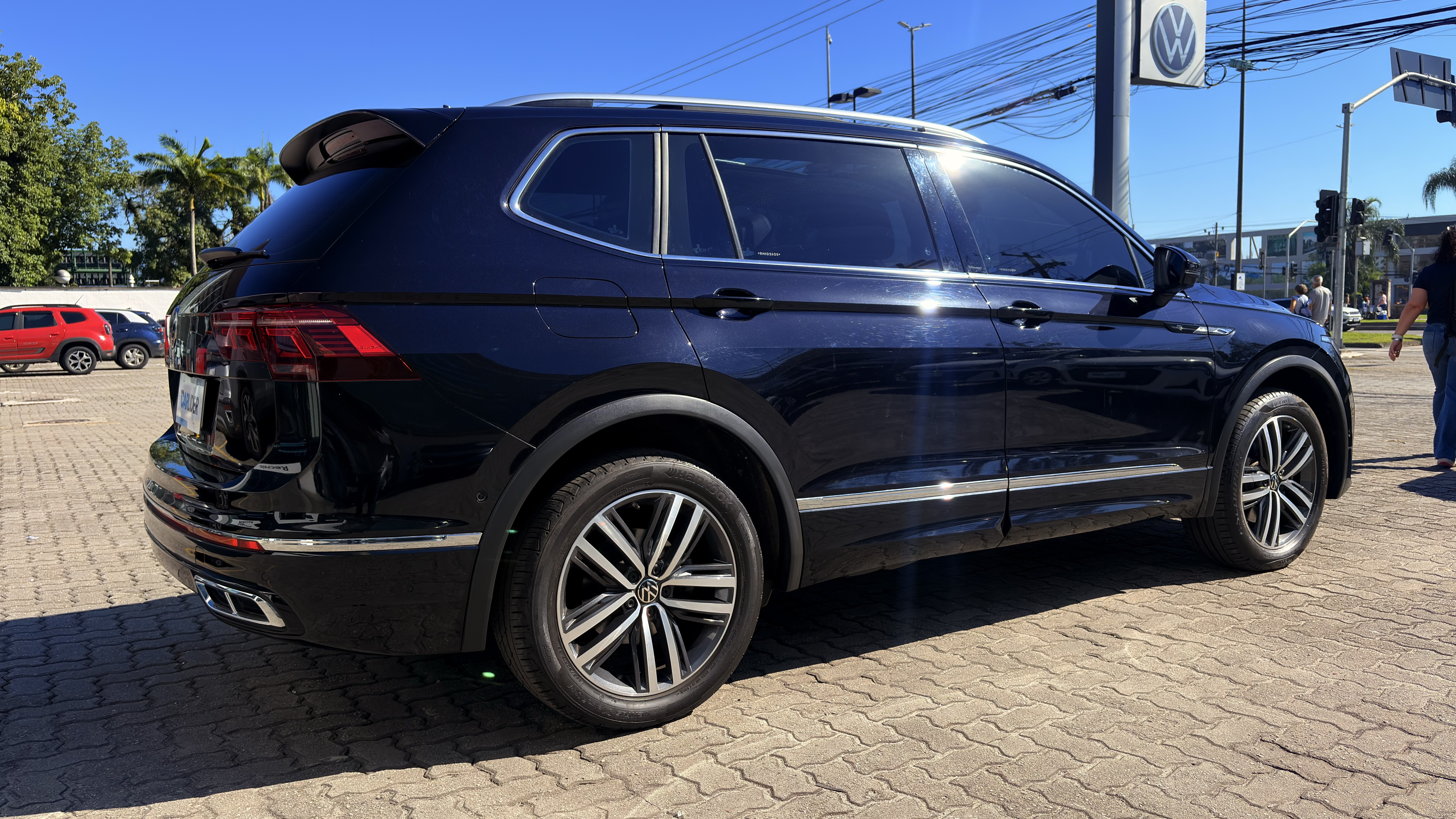 TIGUAN 2.0 300 TSI GASOLINA ALLSPACE R-LINE AUTOMÁTICO4