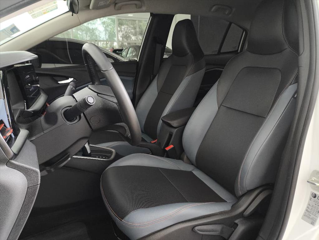ONIX PLUS 1.0 TURBO FLEX PREMIER AUTOMÁTICO11
