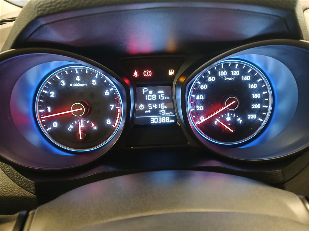 Hyundai-HB20S-1.6 PREMIUM 16V FLEX 4P AUTOMÁTICO