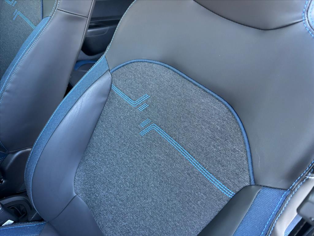 KWID 1.0 12V SCE FLEX INTENSE MANUAL18