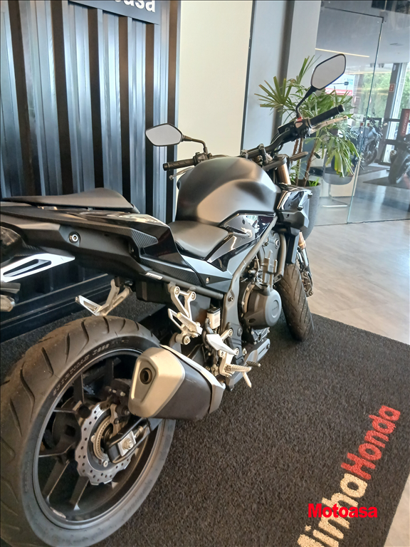 CB 500F ABS4
