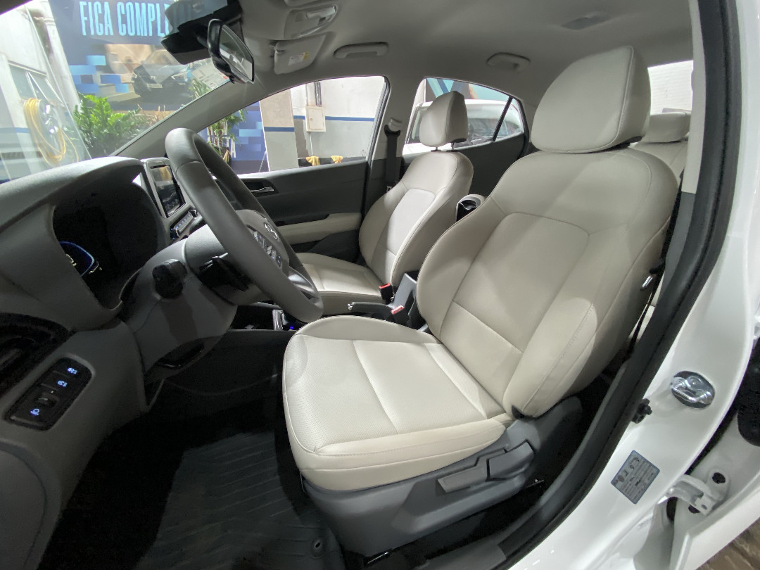 Hyundai-HB20S-1.0 TGDI FLEX PLATINUM SAFETY AUTOMÁTICO