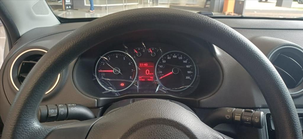 VOYAGE 1.0 MI COMFORTLINE 8V FLEX 4P MANUAL3