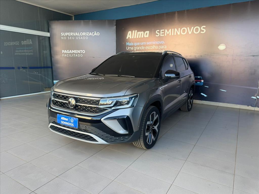 TAOS 1.4 250 TSI TOTAL FLEX HIGHLINE AUTOMÁTICO1