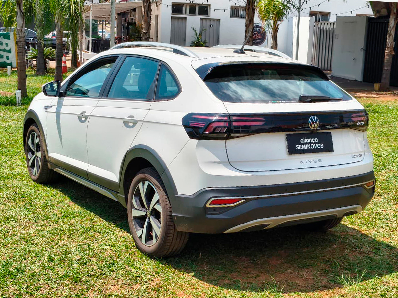 NIVUS 1.0 200 TSI TOTAL FLEX HIGHLINE AUTOMÁTICO5