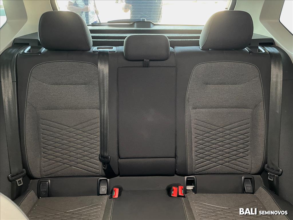 TAOS 1.4 250 TSI TOTAL FLEX COMFORTLINE AUTOMÁTICO18