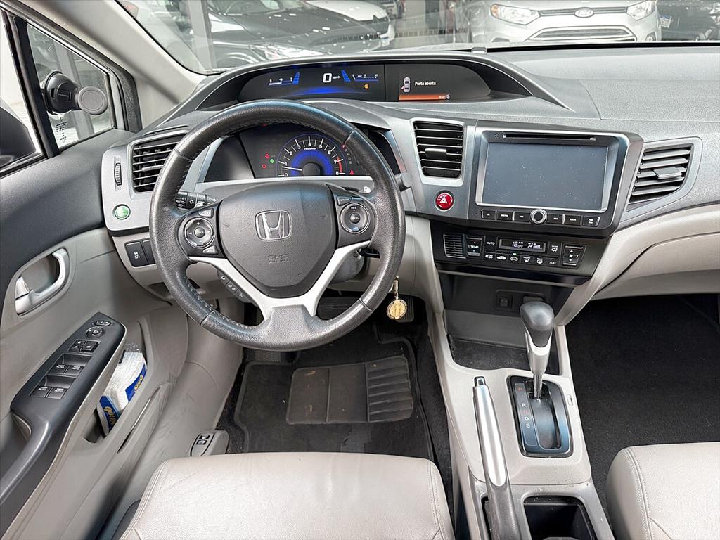 Honda Civic - 2.0 LXR 16V FLEX 4P AUTOMÁTICO