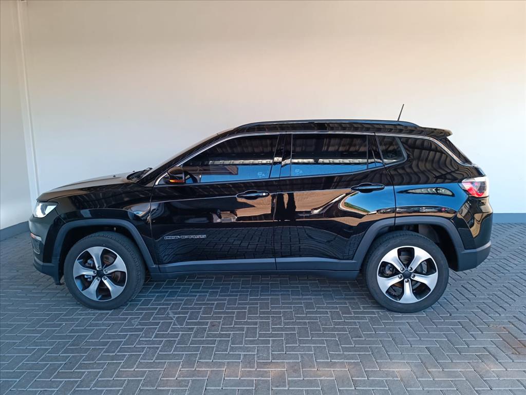 COMPASS 2.0 16V FLEX LONGITUDE AUTOMÁTICO1