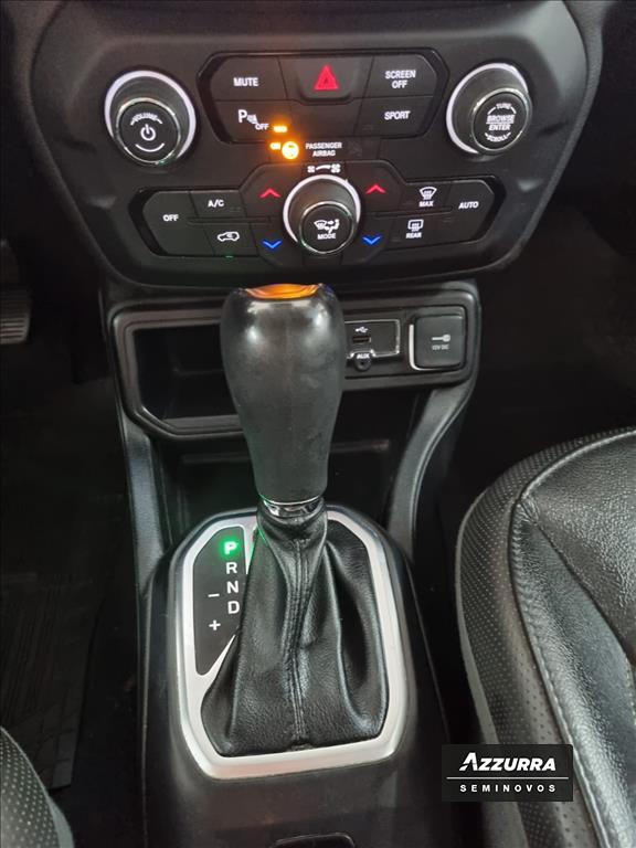 RENEGADE 1.8 16V FLEX LONGITUDE 4P AUTOMÁTICO17