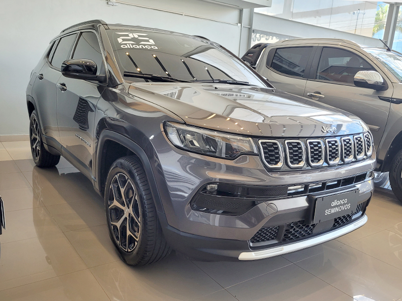 COMPASS 1.3 T270 TURBO FLEX LONGITUDE AT62