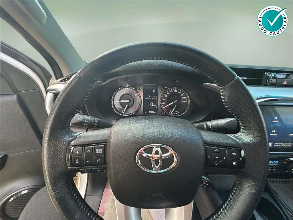 HILUX 2.8 D-4D TURBO DIESEL CD SRV 4X4 AUTOMÁTICO6