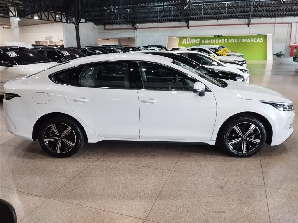 KING 1.5 DM-I PHEV GS AUTOMÁTICO3