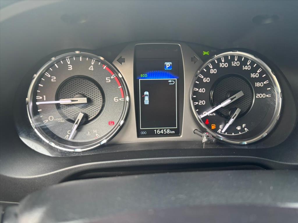 HILUX 2.8 D-4D TURBO DIESEL CD SRX 4X4 AUTOMÁTICO4