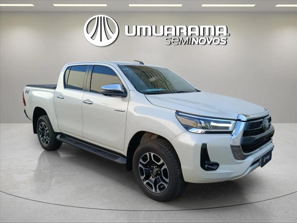HILUX 2.8 D-4D TURBO DIESEL CD SRX 4X4 AUTOMÁTICO2