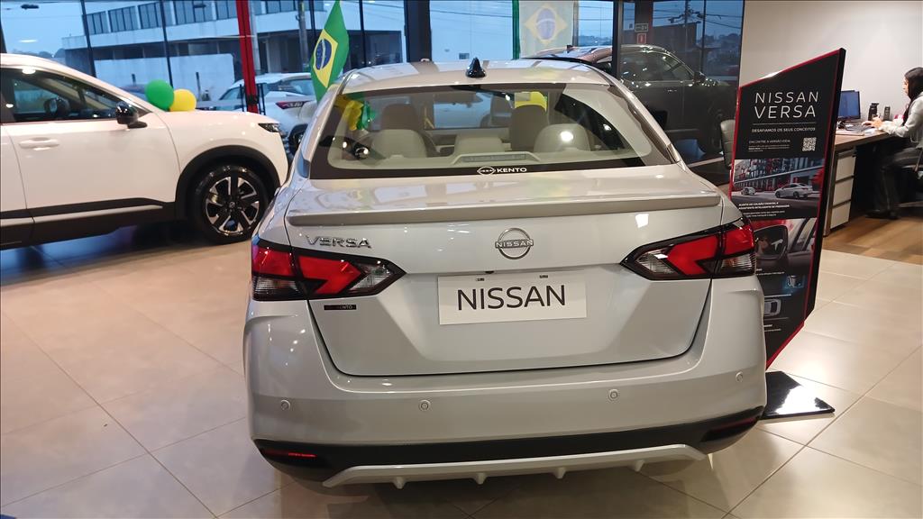 VERSA 1.6 16V FLEX EXCLUSIVE XTRONIC1