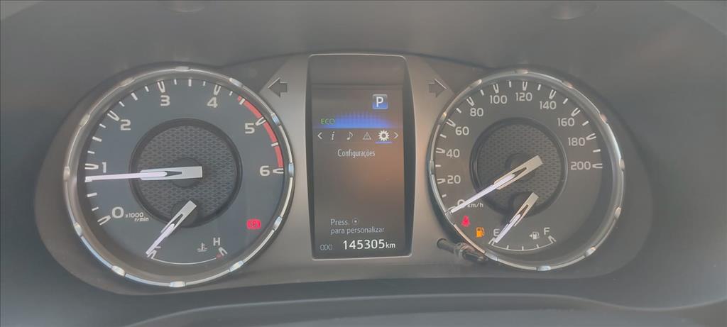 HILUX 2.8 D-4D TURBO DIESEL CD SR 4X4 AUTOMÁTICO12