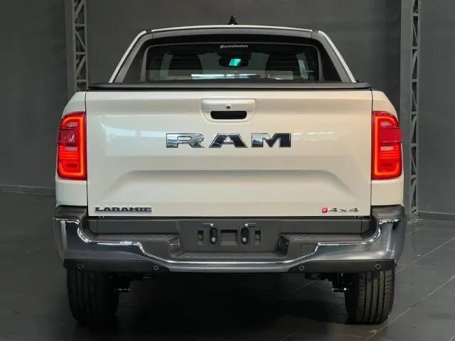 RAMPAGE 2.2 TURBO DIESEL LARAMIE 4X4 AUTOMÁTICO6