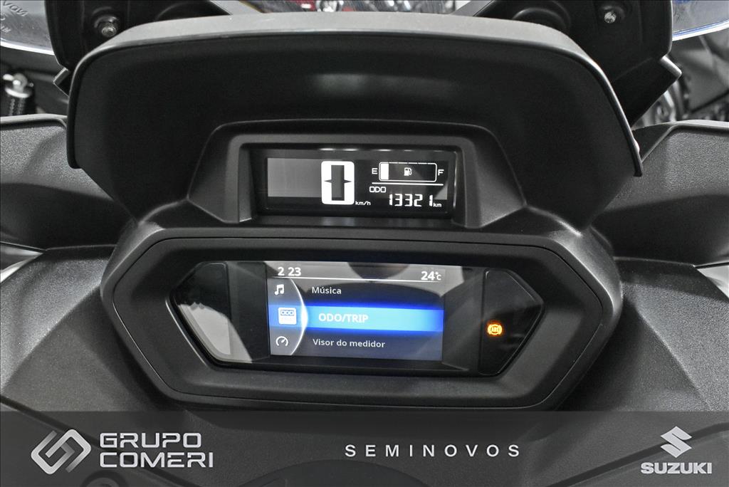 XMAX 250 CONNECTED ABS3