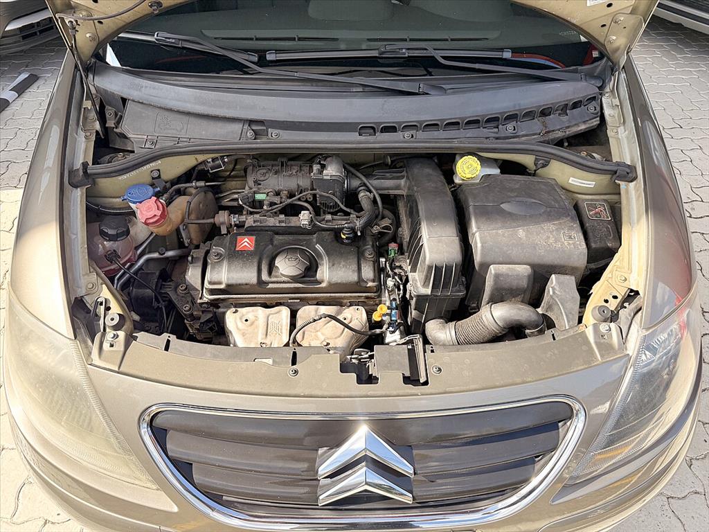 Citroën C3 - 1.4 I GLX 8V FLEX 4P MANUAL