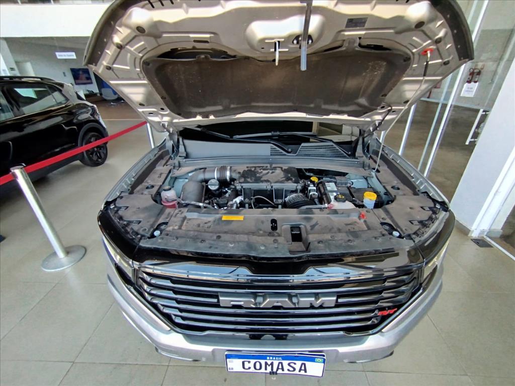 RAMPAGE 2.0 HURRICANE 4 TURBO GASOLINA R/T 4X4 AUTOMÁTICO16