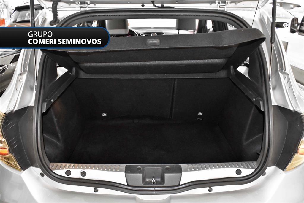 SANDERO 1.6 16V SCE FLEX INTENSE X-TRONIC