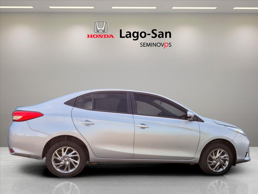 YARIS 1.5 16V FLEX SEDAN XS MULTIDRIVE3