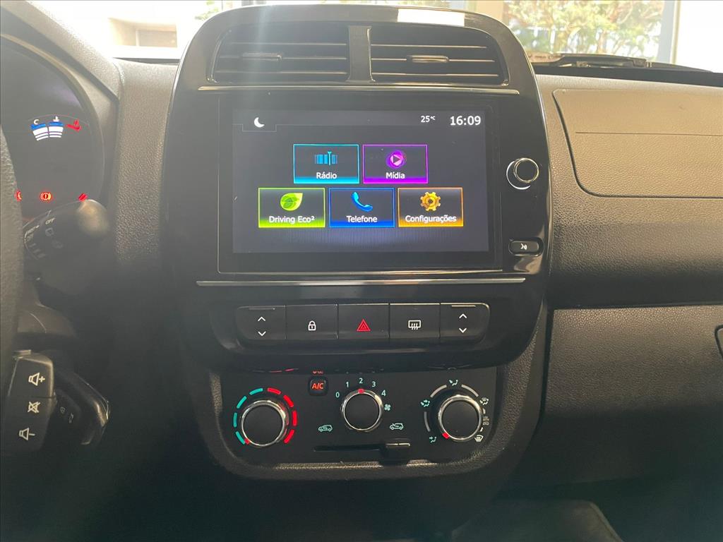 KWID 1.0 12V SCE FLEX OUTSIDER MANUAL