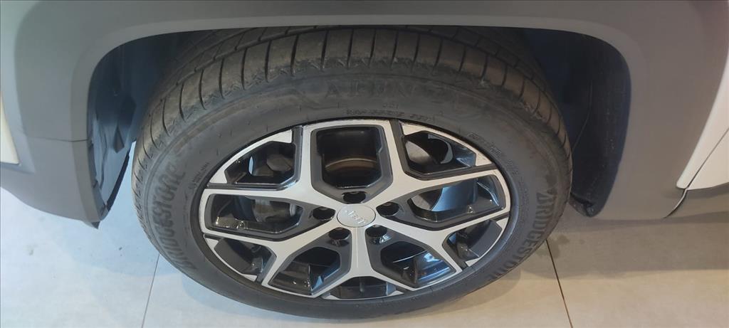 RENEGADE 1.3 T270 TURBO FLEX SAHARA AT614