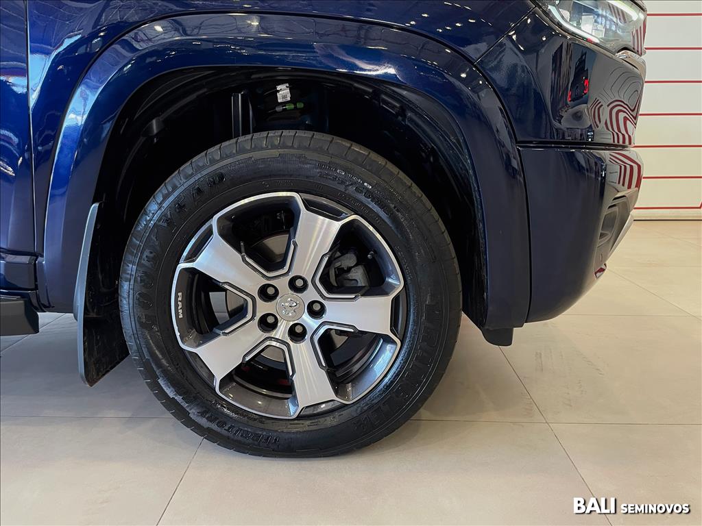 RAMPAGE 2.0 TURBO DIESEL LARAMIE 4X4 AUTOMÁTICO8