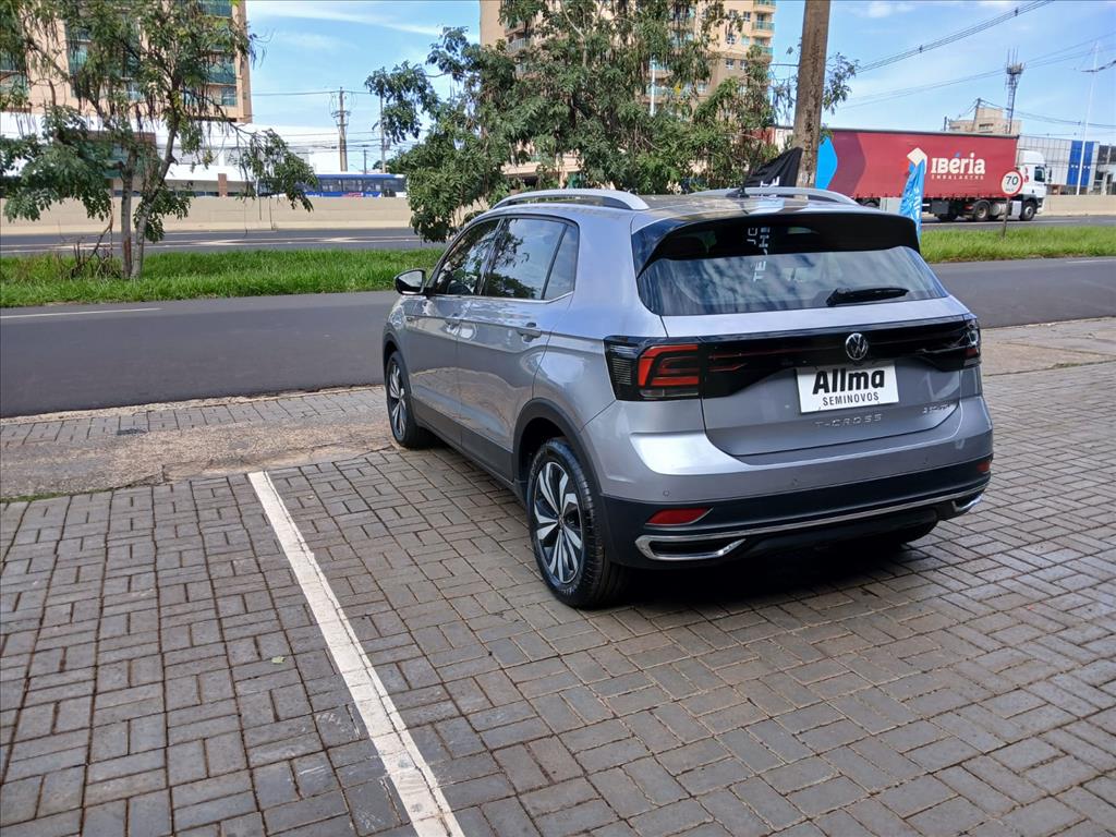 T-CROSS 1.4 250 TSI TOTAL FLEX HIGHLINE AUTOMÁTICO10