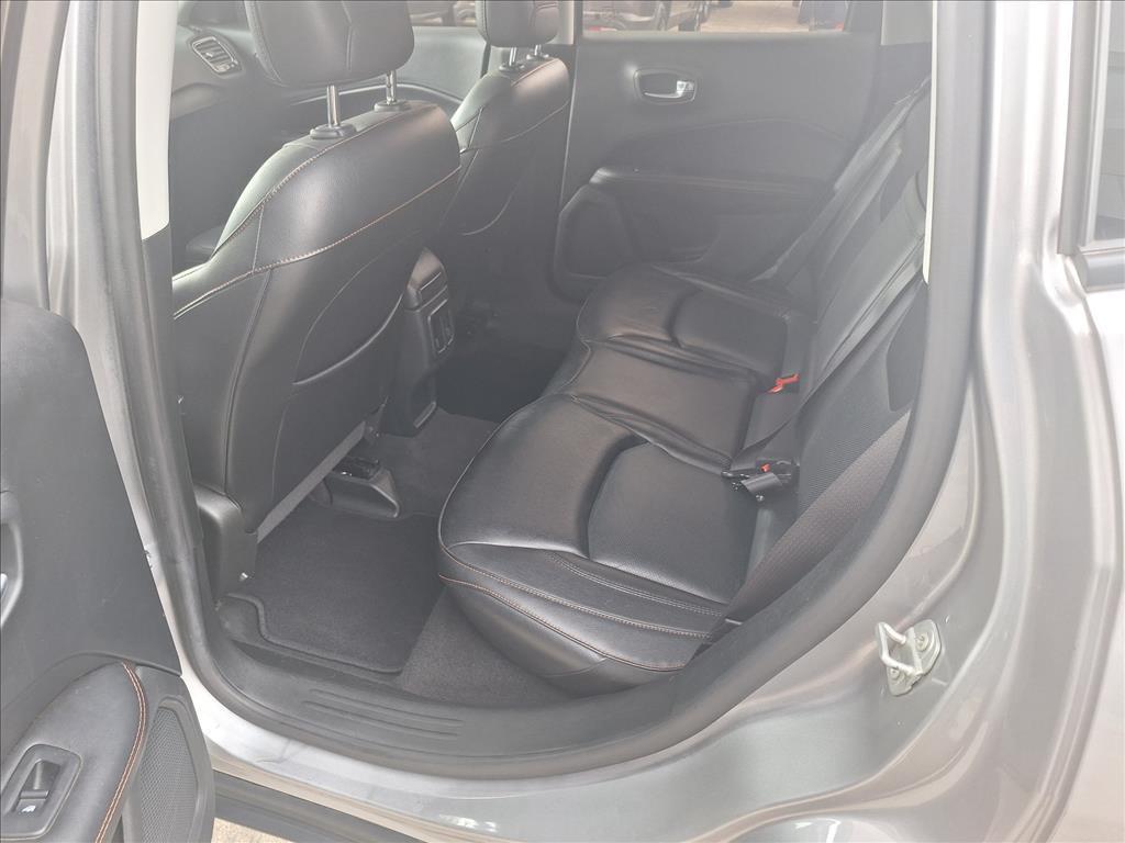 COMPASS 2.0 16V DIESEL LIMITED 4X4 AUTOMÁTICO COMPASS 2.0 16V DIESEL LIMITED 4X4 AUTOMÁTICO