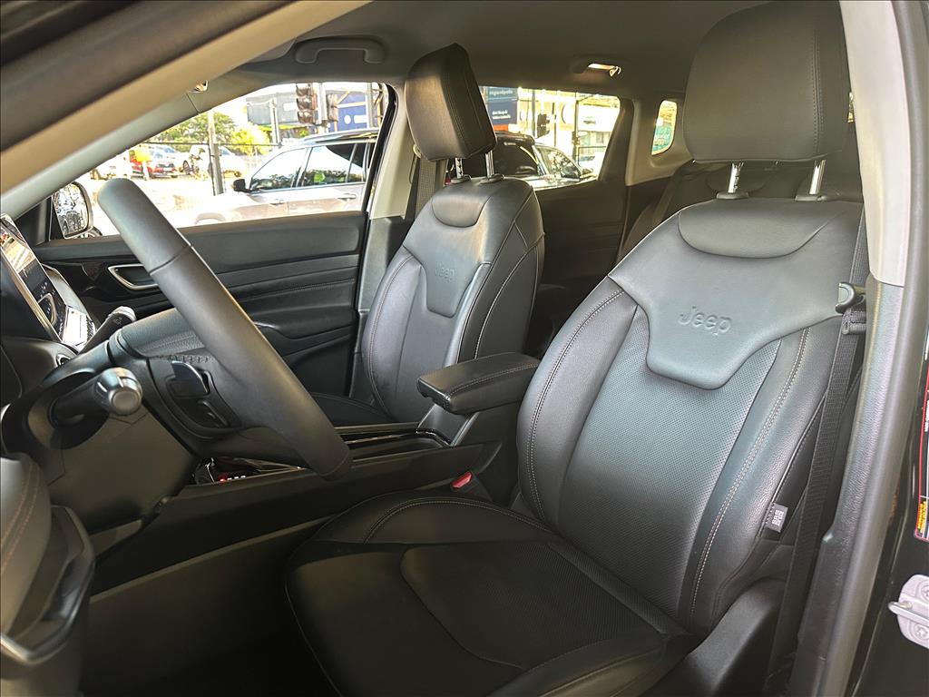 COMPASS 1.3 T270 TURBO FLEX LIMITED AT67