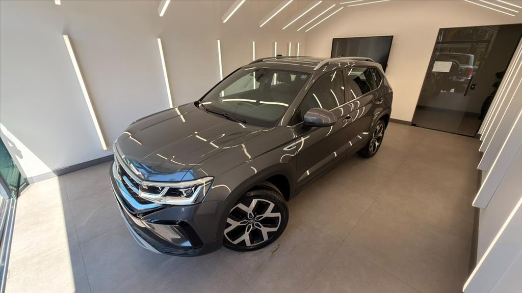 TAOS 1.4 250 TSI TOTAL FLEX HIGHLINE AUTOMÁTICO0