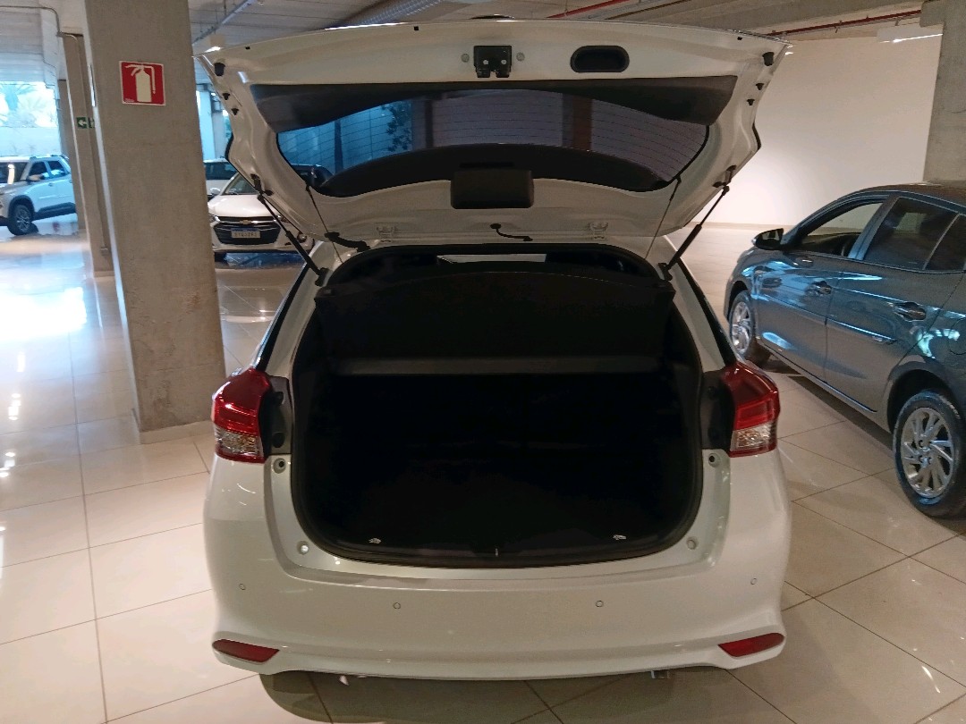 Toyota-YARIS-1.5 16V FLEX XLS MULTIDRIVE