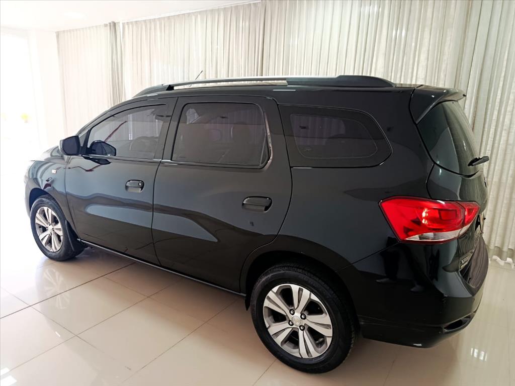 SPIN 1.8 PREMIER 8V FLEX 4P AUTOMÁTICO5