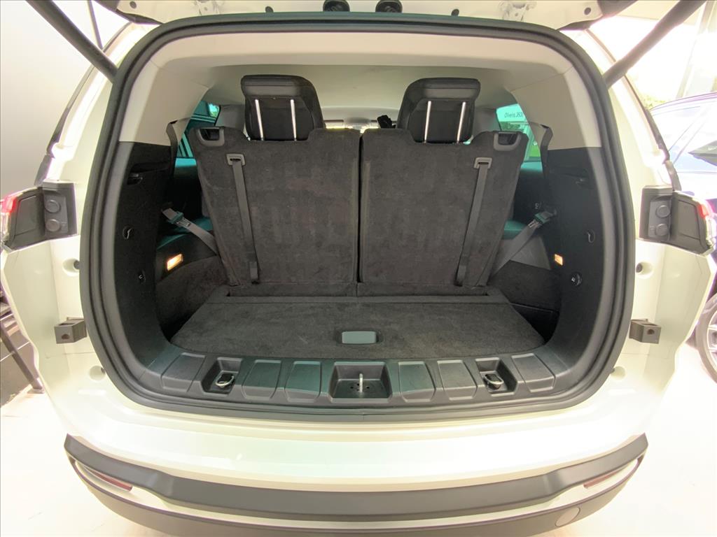 Jeep-COMMANDER-1.3 T270 TURBO FLEX LIMITED AT6