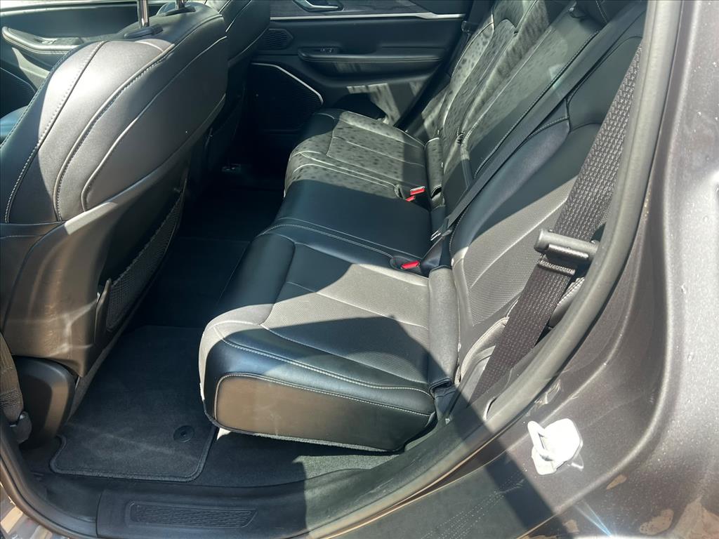 GRAND CHEROKEE 2.0 TURBO HÍBRIDO 4XE AT810