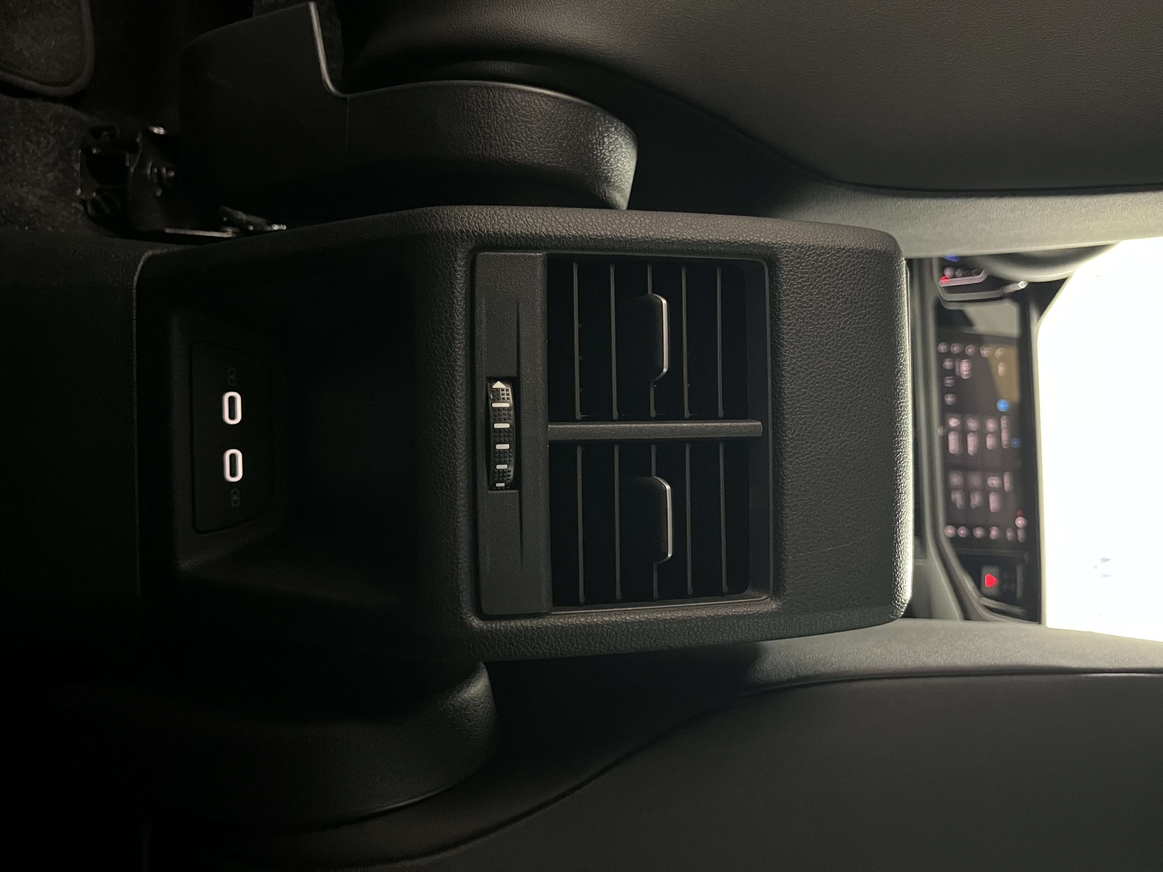 VIRTUS 1.0 200 TSI HIGHLINE AUTOMÁTICO11