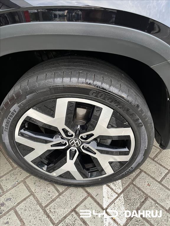 TAOS 1.4 250 TSI TOTAL FLEX HIGHLINE AUTOMÁTICO11