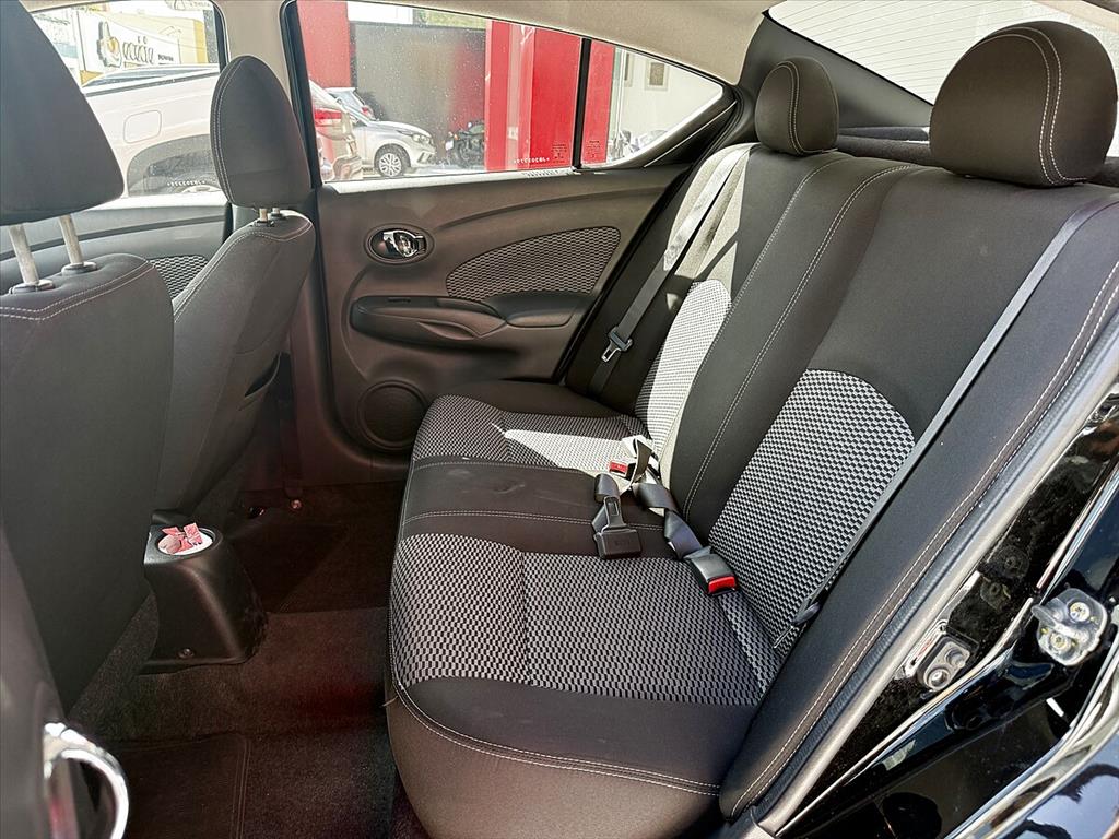 Nissan Versa - 1.6 16V FLEX S 4P MANUAL